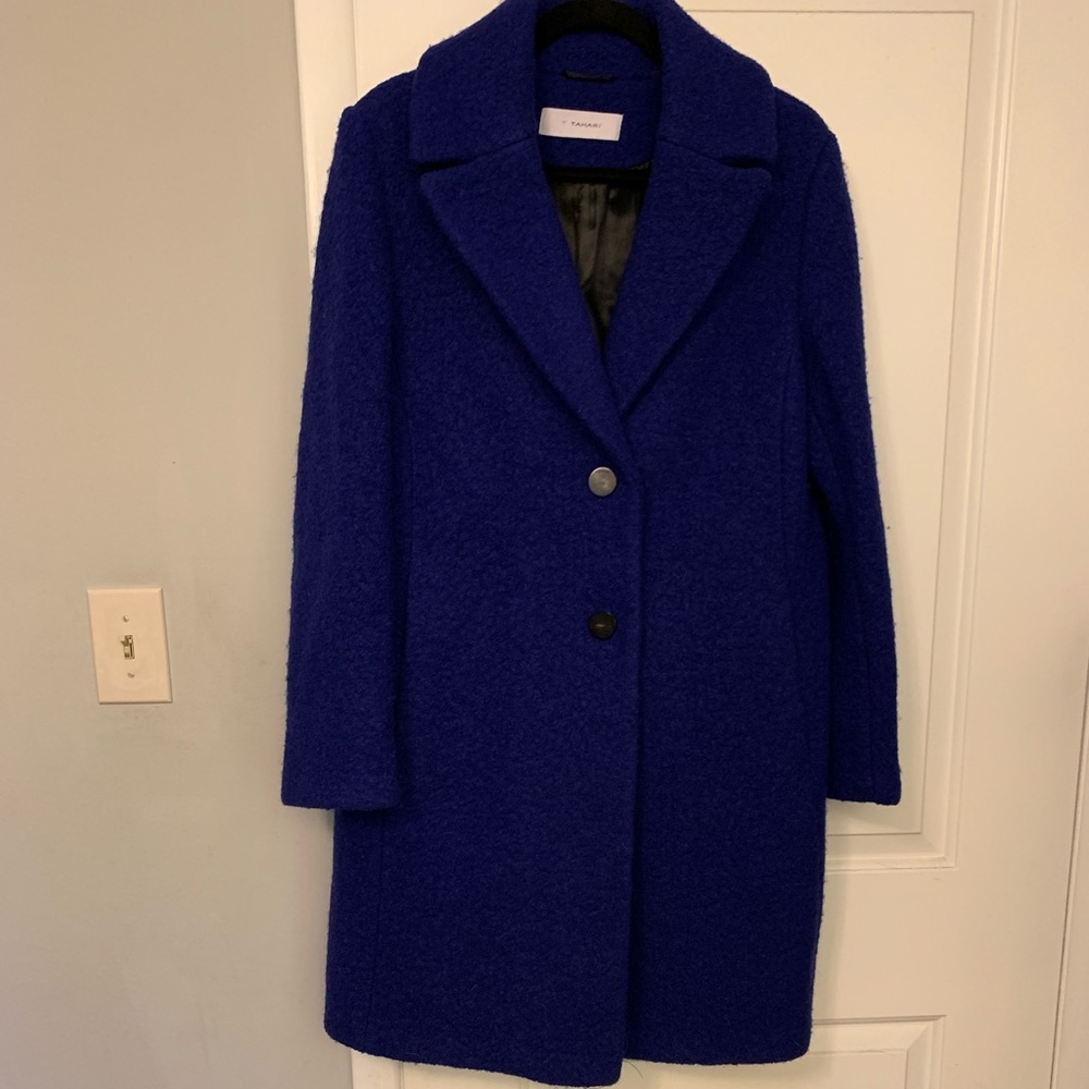 T Tahari ‘Tessa’ wool boucle coat.  Size L.